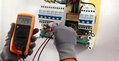 electrical contractors performing professional electrical testing and diagnostics in Des Moines, IA