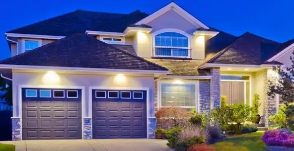 Programmable lighting installation improving residential exterior lighting control in Des Moines, IA